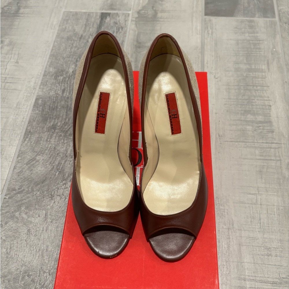 Carolina Herrera pumps